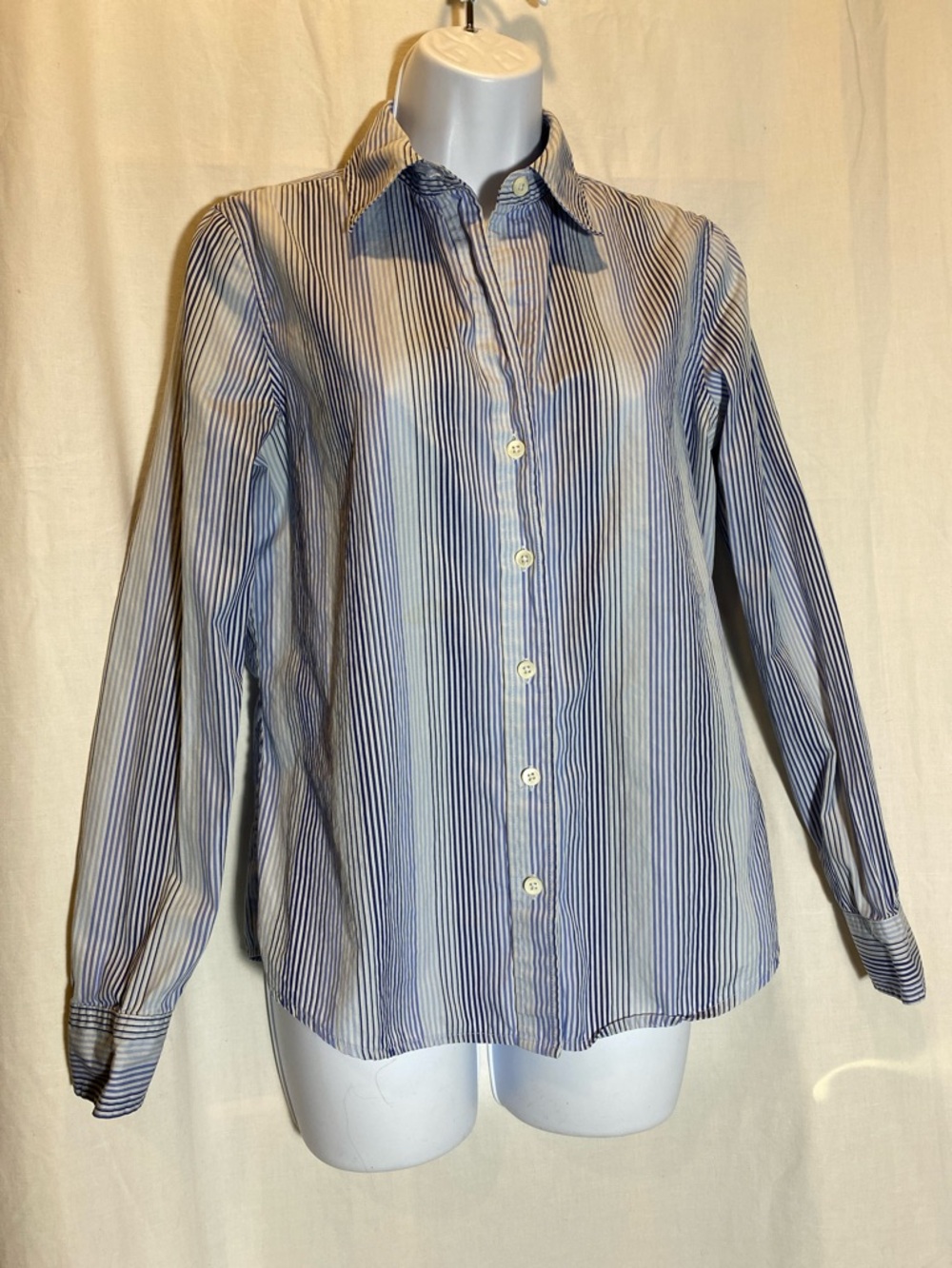 Banana Republic Blue and White Vertical Stripe Button-Up Shirt - women-M